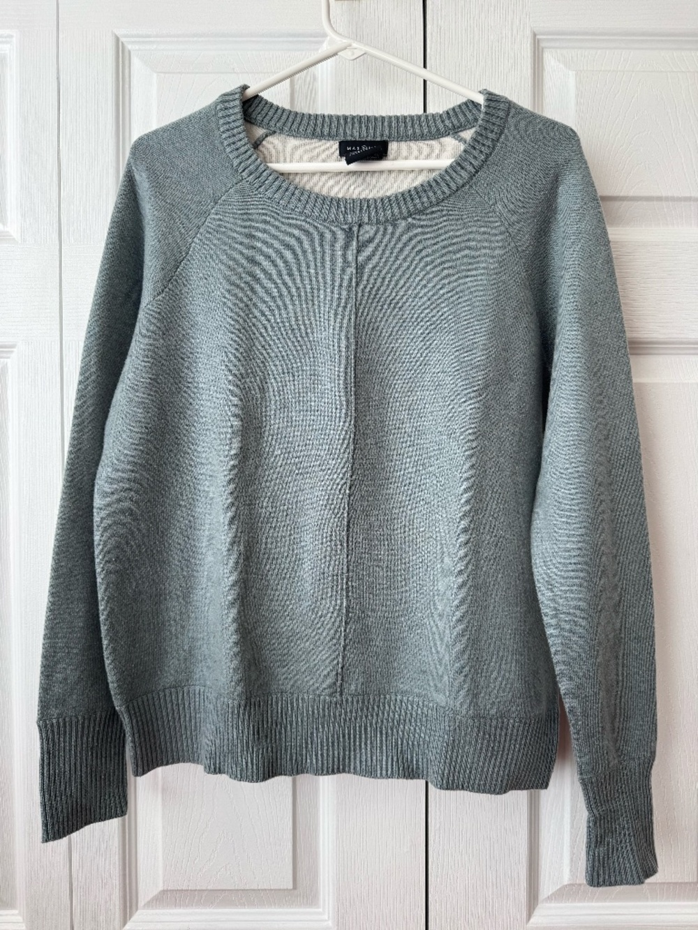 Max & Mia Slate Blue Crewneck Sweater Raglan Sleeve Center Seam Small
